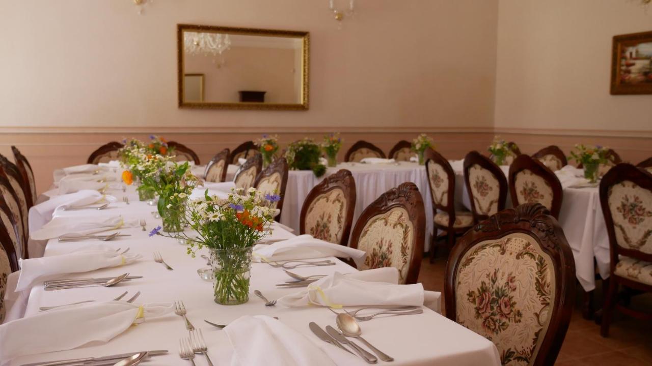 Zamek Hradek U Susice Hotel Kültér fotó