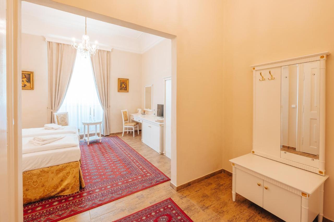 Zamek Hradek U Susice Hotel Kültér fotó